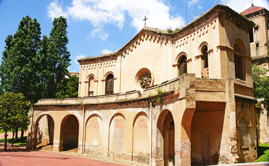 Fototapeta premium Iglesia del antiguo manicomio de Horta, Barcelona