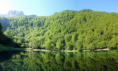 Lac de Bethmale, Couserans, Ariége © Claude Calcagno