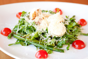 Salad with deep-sea scallop