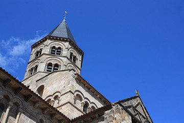 Fototapeta na wymiar Notre Dame du Port, Clermont-Ferrand