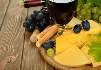 Wine, grapes and cheese