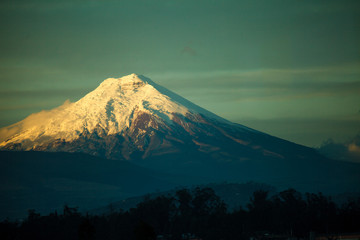 Fototapeta premium cotopaxi volcano