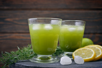 Drink with tarragon