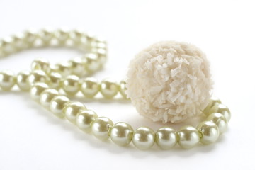White pearl and candy