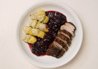 Paleo Schweinefilet in Kaffekruste