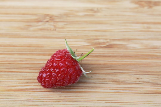 Макро малинка