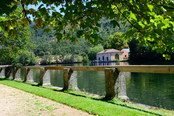 Fototapeta premium The sea of Royal Palace of La Granja de San Ildefonso, Segovia.