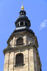 Fototapeta na wymiar Glockenturm des Doms zu Fulda