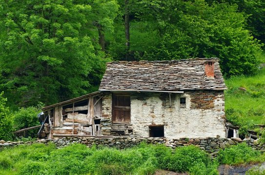 Fondo Haus - Fondo house 01