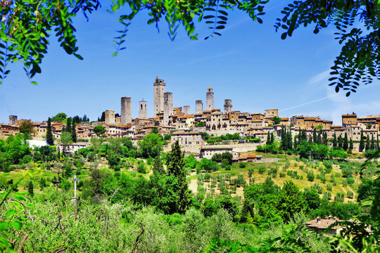 scenic Tuscany - San Gimignano, Italy