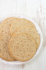 cookies integral on plate