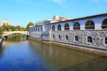 Naklejka premium Ljubljana (Ljubljanica, Markthalle, Zmajski most) - Sommer 2014