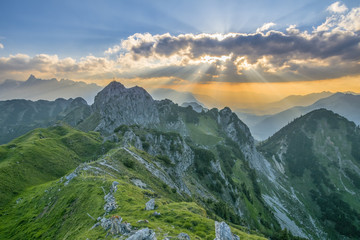 Sonnenuntergang in den Alpen