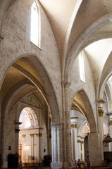Fototapeta premium interior de la catedral de valencia