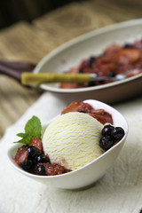 Vanilla Ice Cream with bluberries and strawberries