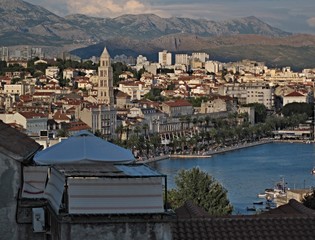 Naklejka premium Split