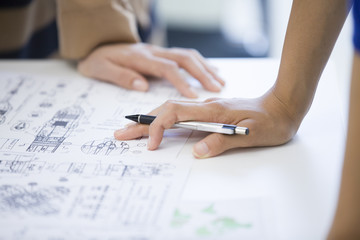 Women hit the cue to desk