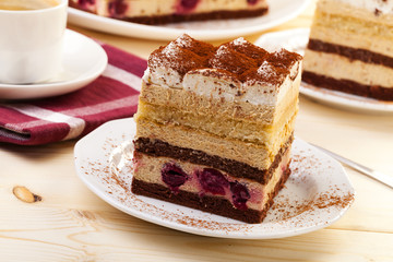 tiramisu cake