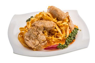 Fried noodles with pork