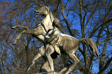 statue stuttgart