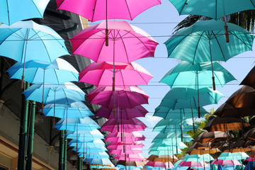 parapluie caudan port louis - obrazy, fototapety, plakaty
