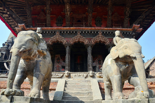 Statue image guarding in Patan Durbar Square