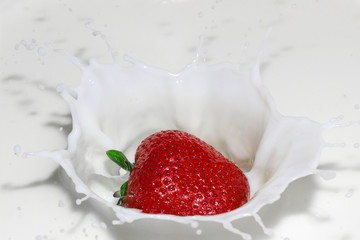 Strawberry milk splash