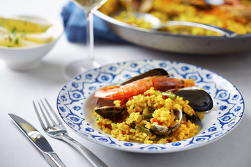 Typical spanish seafood paella © raimunda-losantos