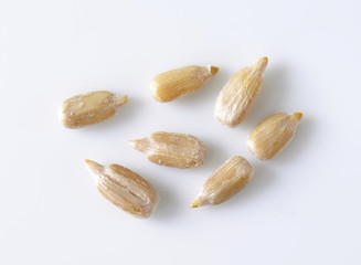 Raw sunflower seed