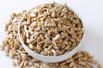 Raw sunflower seed