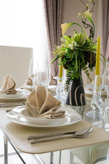 Clear white decoration table for meal