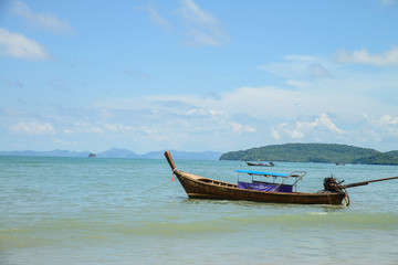 Fototapeta na wymiar Fishing boat in the sea