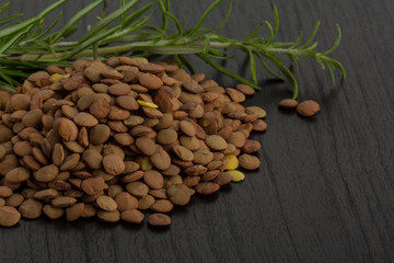 Raw lentils