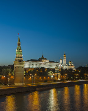 Город Москва Кремль ночью