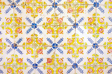 Dirty old traditionell tiles