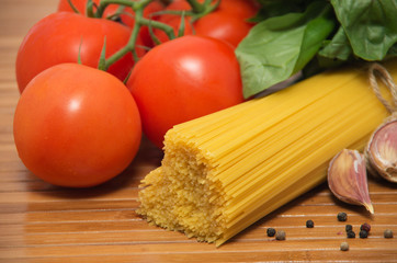 Pasta spaghetti, vegetables