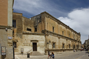 PIAZZA A LECCE IN PUGLIA