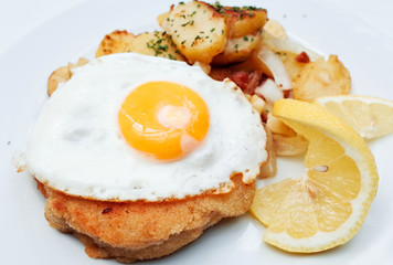 Egg and fries