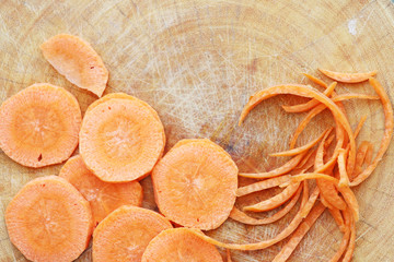 Slicing carrots