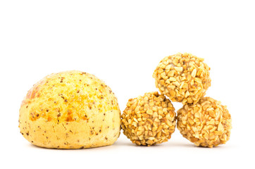 Korean bread and peanut chocolate ball