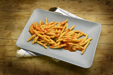 Strozzapreti Strangolapreti 스트로차프레티 חונקי כמרים