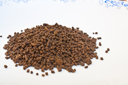 Sinking Pellet Feed in Prawn Culture
