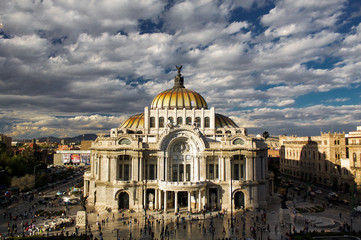 Fototapeta na wymiar Museum of fine arts in Mexico city Palacio Del Bellas Artes DF