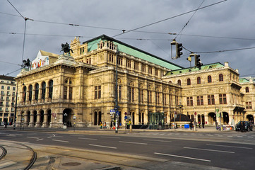 Fototapeta na wymiar Vienna State Opera House (Staatsoper)