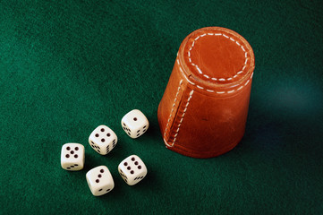 dice cup
