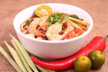 Tom Yam Noodle