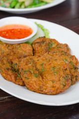 Deep fried shrimp cakes