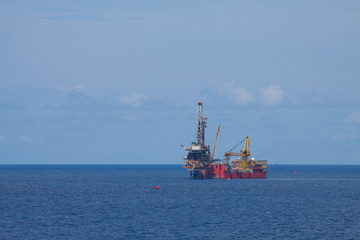Obraz premium Rig for production oil and gas in offshore