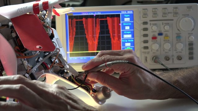 Adjusting quadrocopter electronic laboratory