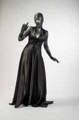 Fototapeta na wymiar Woman wrapped in black robes